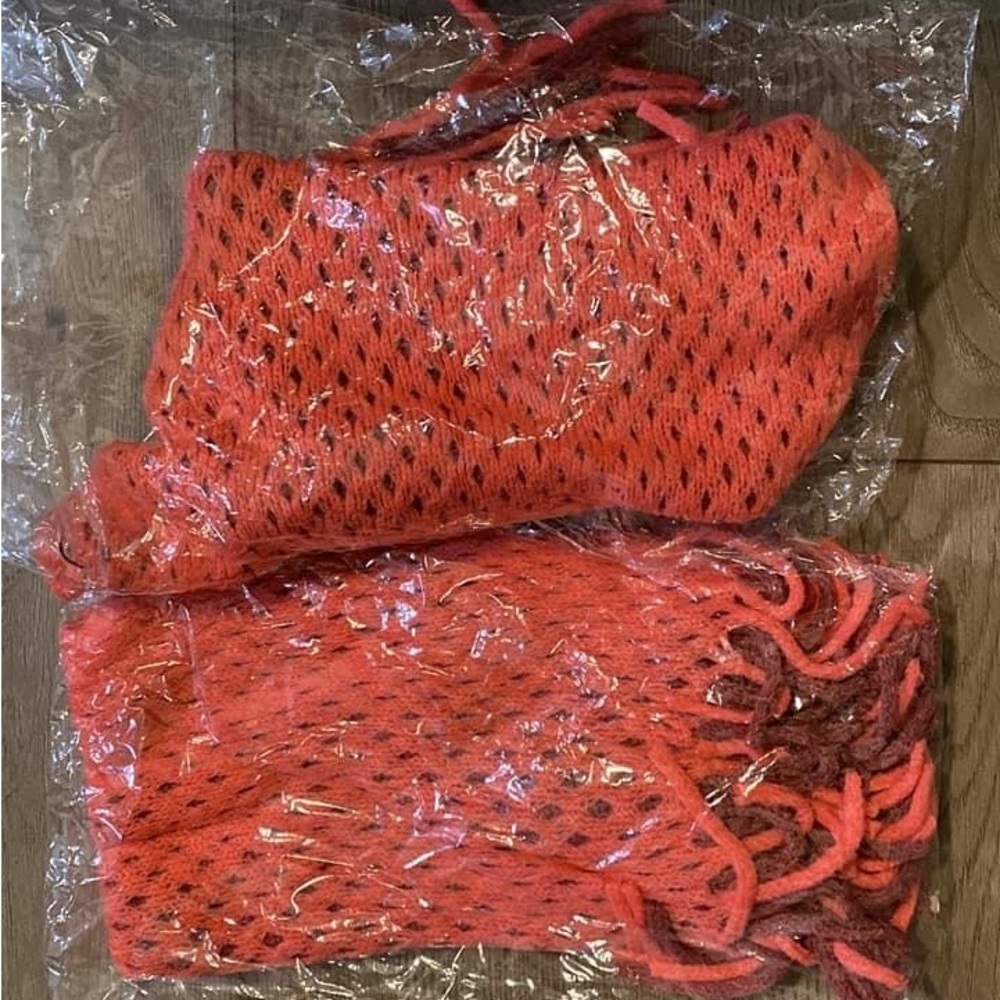 Scarves (both included) brand new.